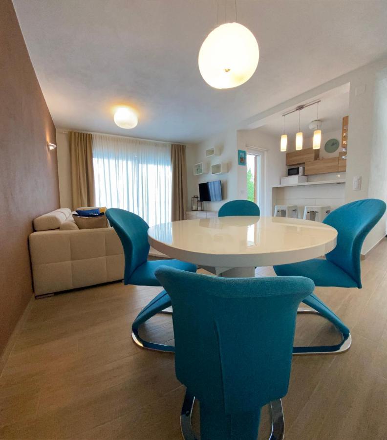 Villa Pergola -Apartment Roko มลินี ภายนอก รูปภาพ
